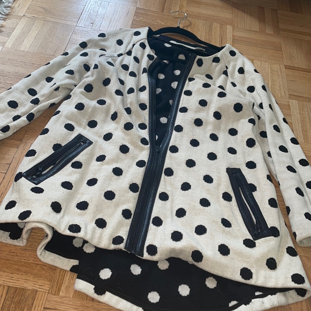 Sweater jacket reversible